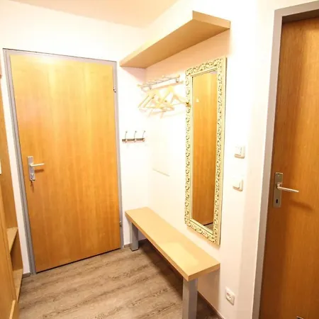 Ferienwohnung Koenigsleiten 63 - Top 17 *